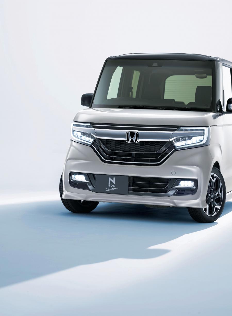  Honda N Box Custom 2017 года  (фото 3 из 14)